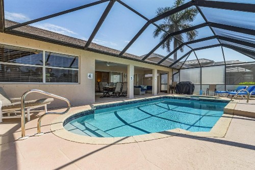 Waterfront Villa Key Largo SW Cape ID1512 - image 12