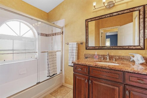 Waterfront Villa Key Largo SW Cape ID1512 - image 32