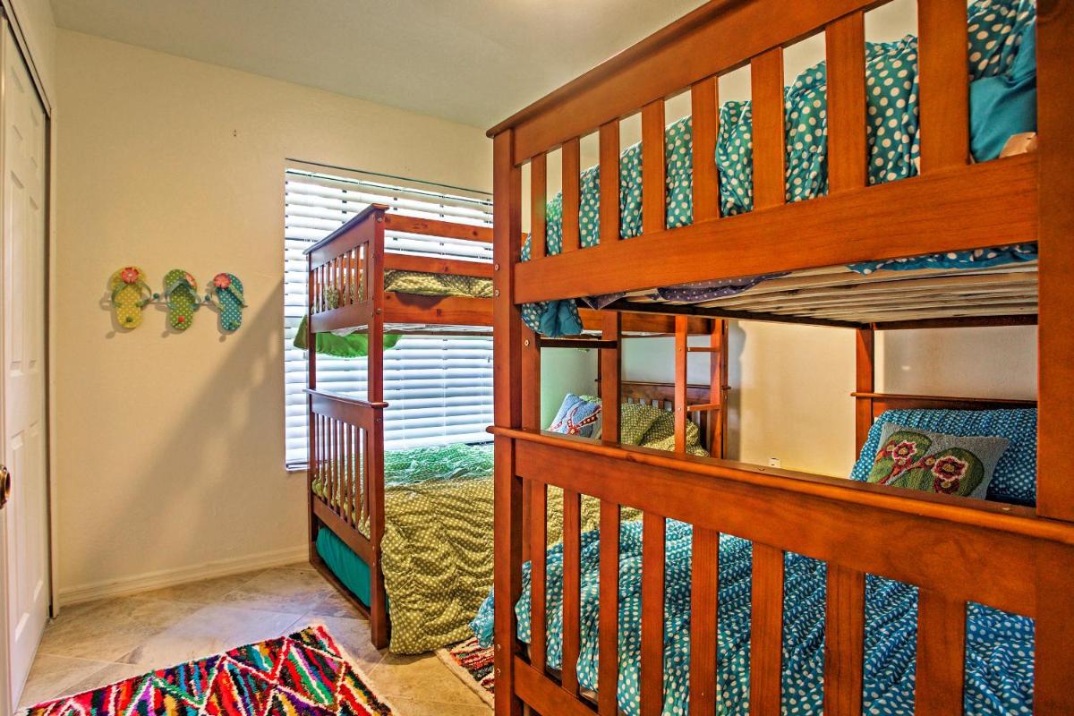 Newly Renovated Tropical Getaway in Cape Coral! - image 7