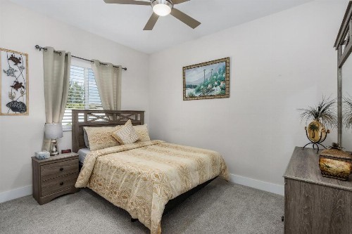 Amazing outdoor living on a freshwater canal 4 bedrooms pet-friendly - Villa Becky - image 20