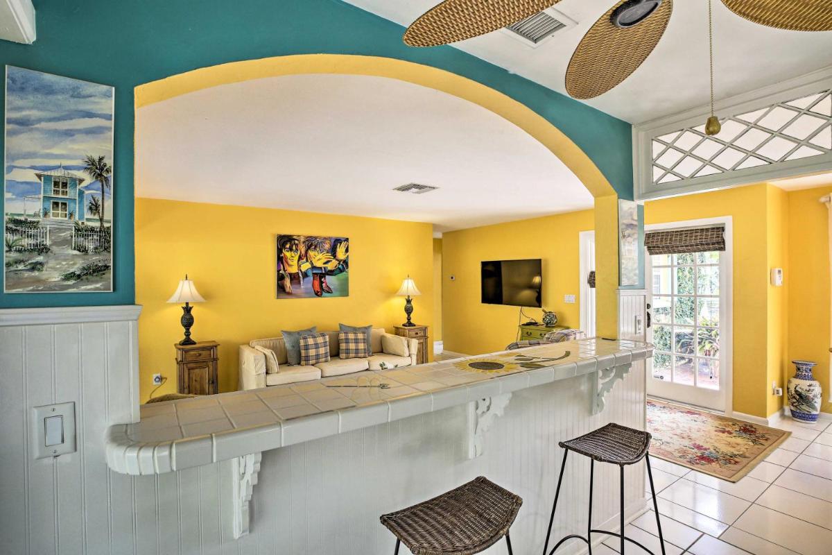 Cute Cape Coral Escape with Yard Near Downtown! - image 7