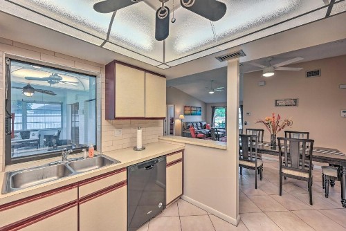 Pet-Friendly Cape Coral Escape by Bike Trails - image 12