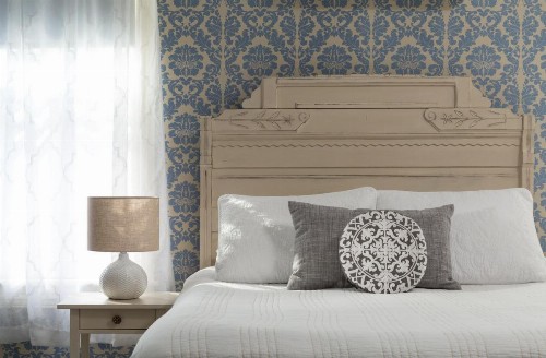 The Carroll Villa Hotel - image 2
