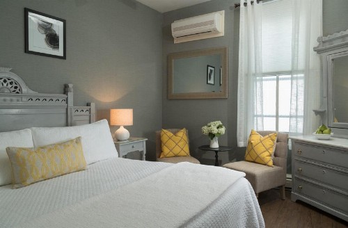 The Carroll Villa Hotel - image 25