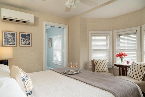 The Carroll Villa Hotel - image 34