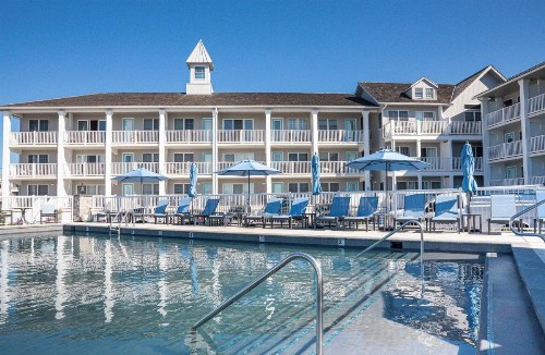 Sandpiper Beach Club - image 1