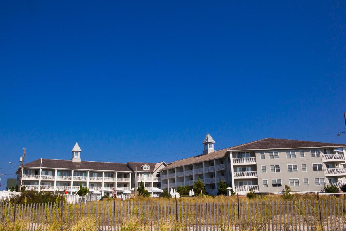 Sandpiper Beach Club - image 2