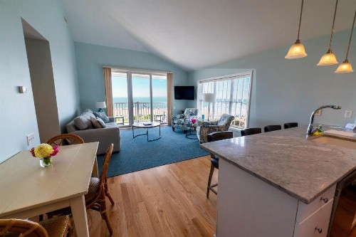 Sandpiper Beach Club - image 20