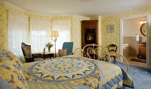 Wilbraham Mansion - image 18