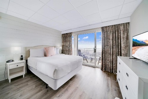 Montreal Beach Resort - image 21