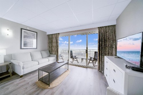 Montreal Beach Resort - image 36