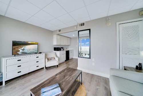 Montreal Beach Resort - image 7