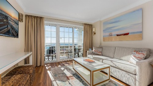 La Mer Beachfront Resort - image 28