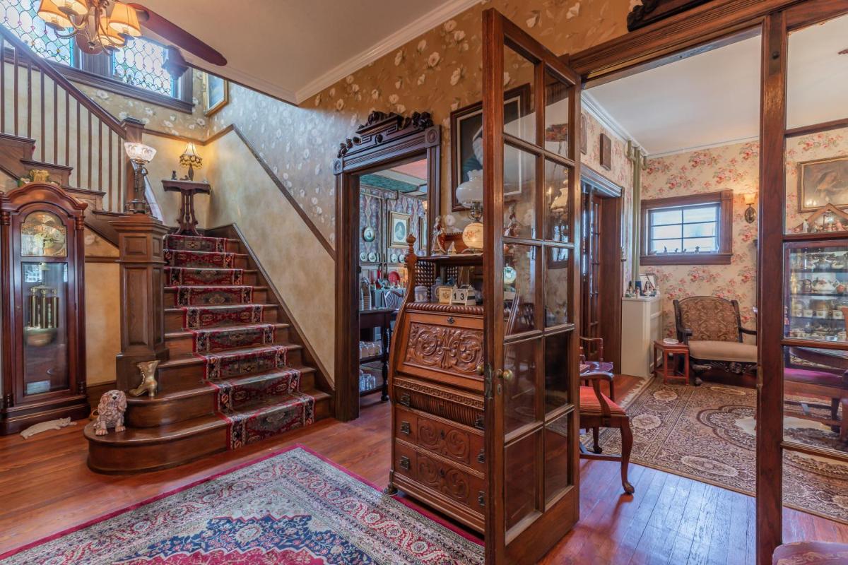 Captain Mey's Inn - image 5