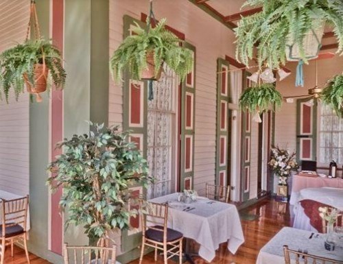 Southern Mansion - image 10