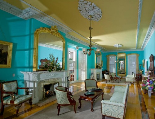 Southern Mansion - image 3