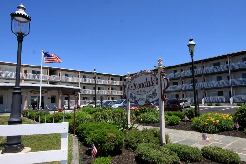 Avondale by the Sea - image 6