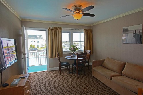 Colton Court Motor Inn - image 7