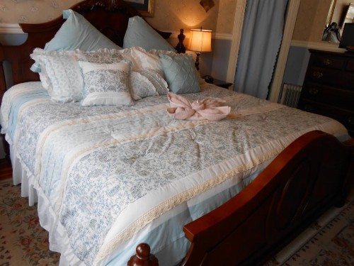 Angel of the Sea Bed and Breakfast - image 11