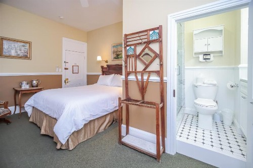 Bedford Inn - image 18