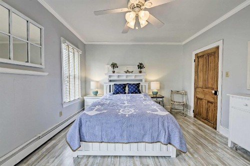 Heart of Cape May Quaint Getaway with Private Deck! - image 11