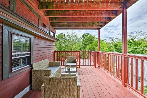 Heart of Cape May Quaint Getaway with Private Deck! - image 6