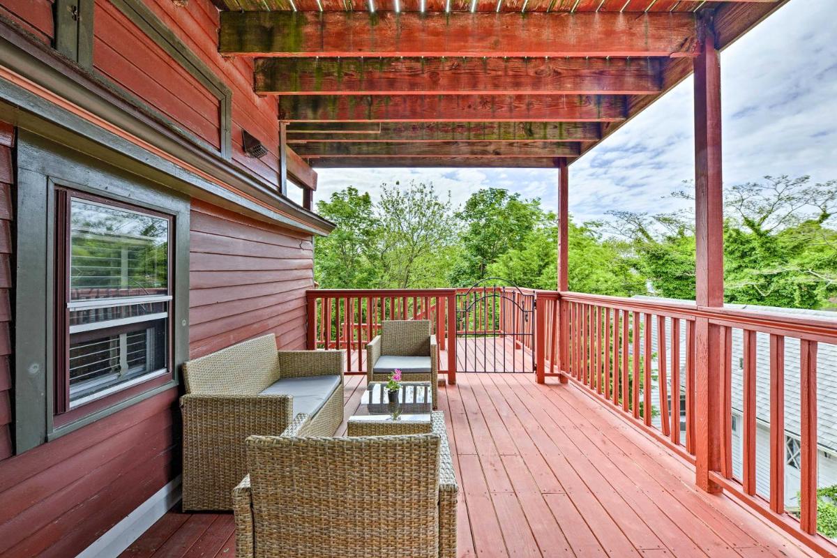 Heart of Cape May Quaint Getaway with Private Deck! - image 6