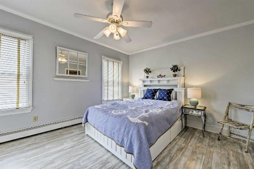 Heart of Cape May Quaint Getaway with Private Deck! - image 7