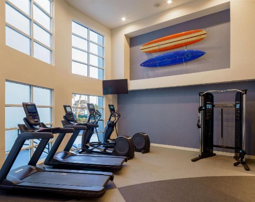 DoubleTree Suites by Hilton Doheny Beach - image 17