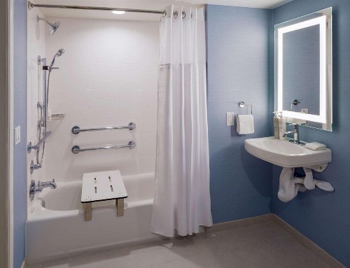 DoubleTree Suites by Hilton Doheny Beach - image 20