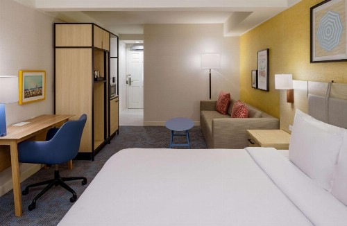 DoubleTree Suites by Hilton Doheny Beach - image 27