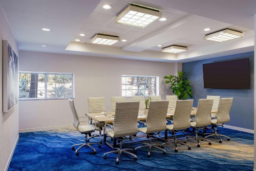 DoubleTree Suites by Hilton Doheny Beach - image 48