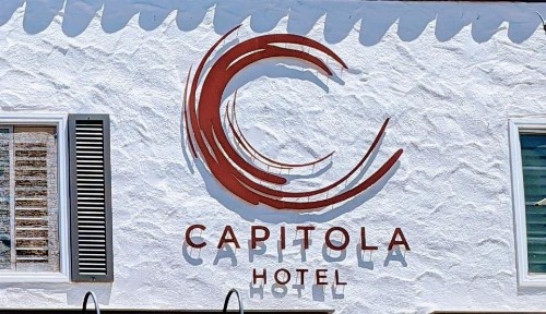 Capitola Hotel - image 22
