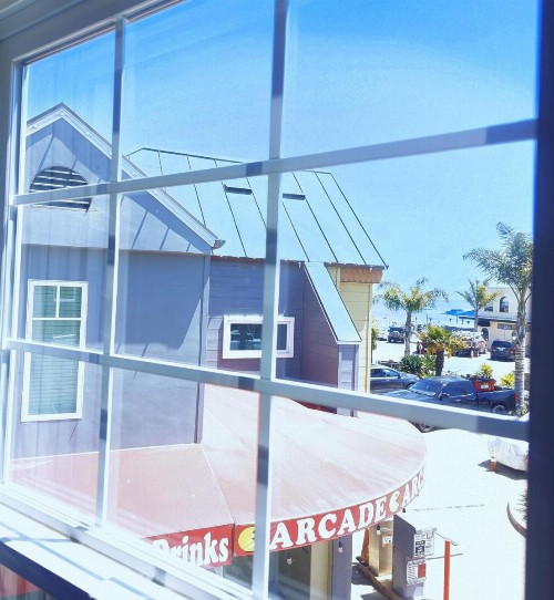Capitola Hotel - image 40