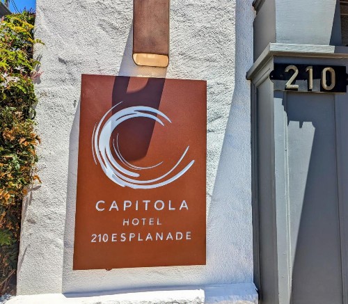 Capitola Hotel - image 8