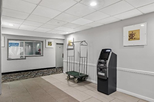 Travelodge by Wyndham Carlisle - image 44