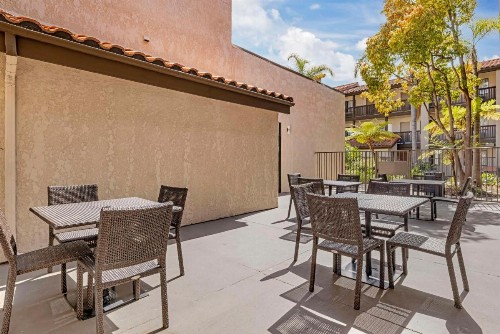 Best Western Carlsbad by the Sea - image 24