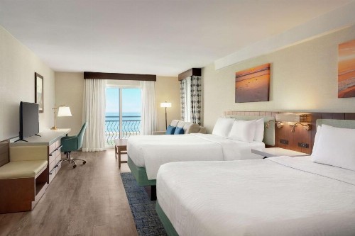 Hilton Garden Inn Carlsbad Beach - image 27
