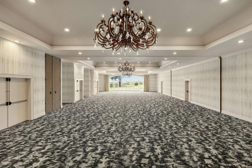 Hilton Garden Inn Carlsbad Beach - image 41