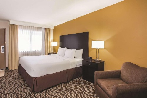 La Quinta by Wyndham Carlsbad - Legoland Area - image 37