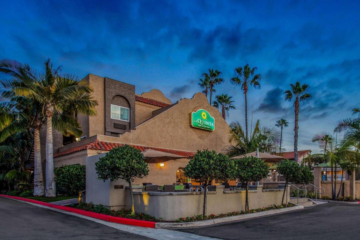 La Quinta by Wyndham Carlsbad - Legoland Area - image 7