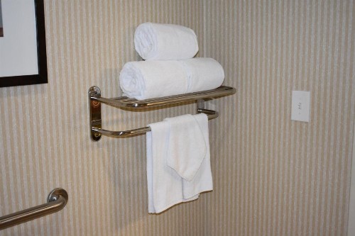 Carlsbad Suites - image 32