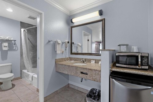 Motel 6 Carlsbad Ca- North - image 23