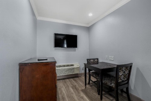 Motel 6 Carlsbad Ca- North - image 45