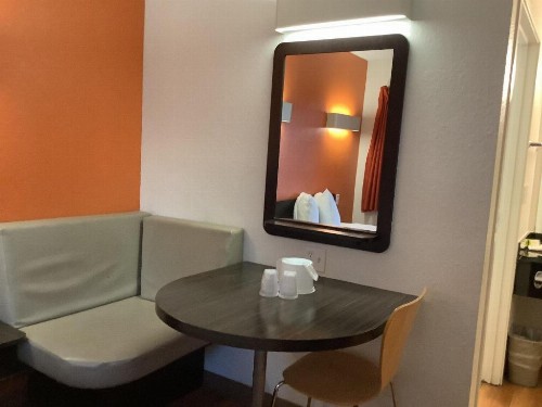 Carlsbad Village Inn - image 17