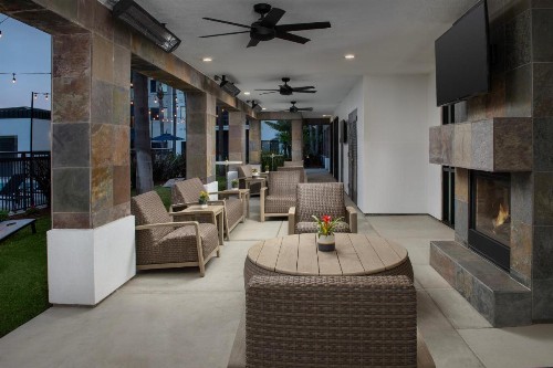 Courtyard by Marriott San Diego Carlsbad - image 16