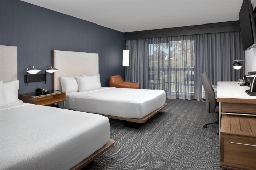 Courtyard by Marriott San Diego Carlsbad - image 28