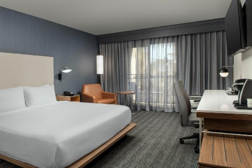 Courtyard by Marriott San Diego Carlsbad - image 30
