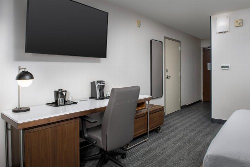 Courtyard by Marriott San Diego Carlsbad - image 35