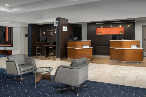 Courtyard by Marriott San Diego Carlsbad - image 8